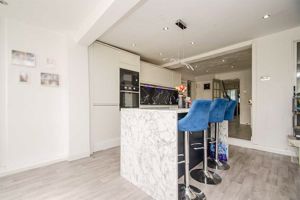 Photo 11- click for photo gallery